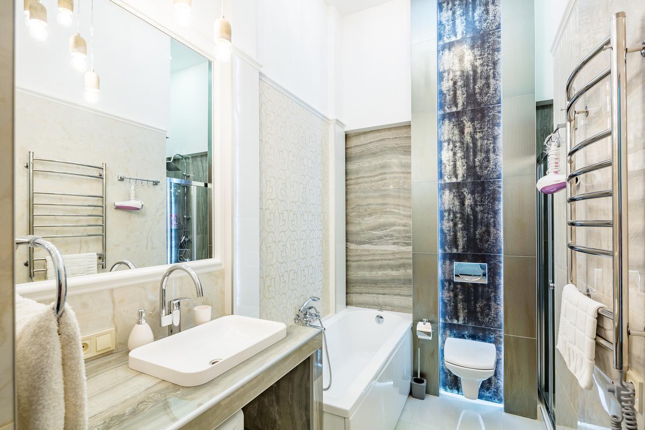 Leogrand Deluxe Apartments On Doroshenka 17 Lviv Eksteriør bilde