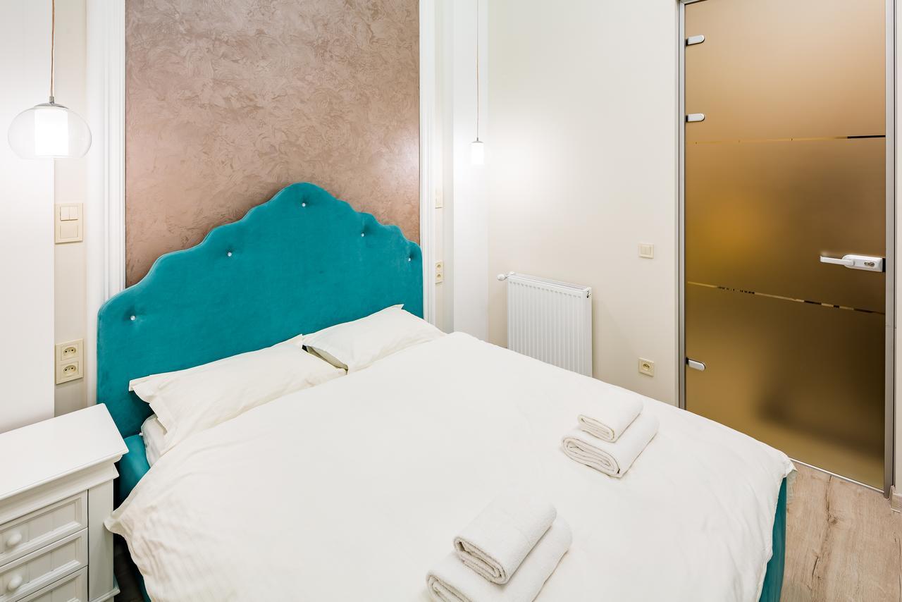 Leogrand Deluxe Apartments On Doroshenka 17 Lviv Eksteriør bilde